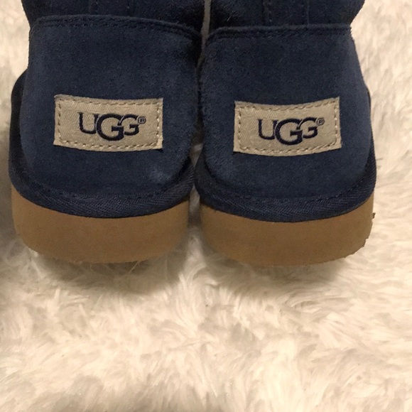 ‼️SOLD‼️UGG Lil Sunshine Boots - Kids - Picture 6 of 8